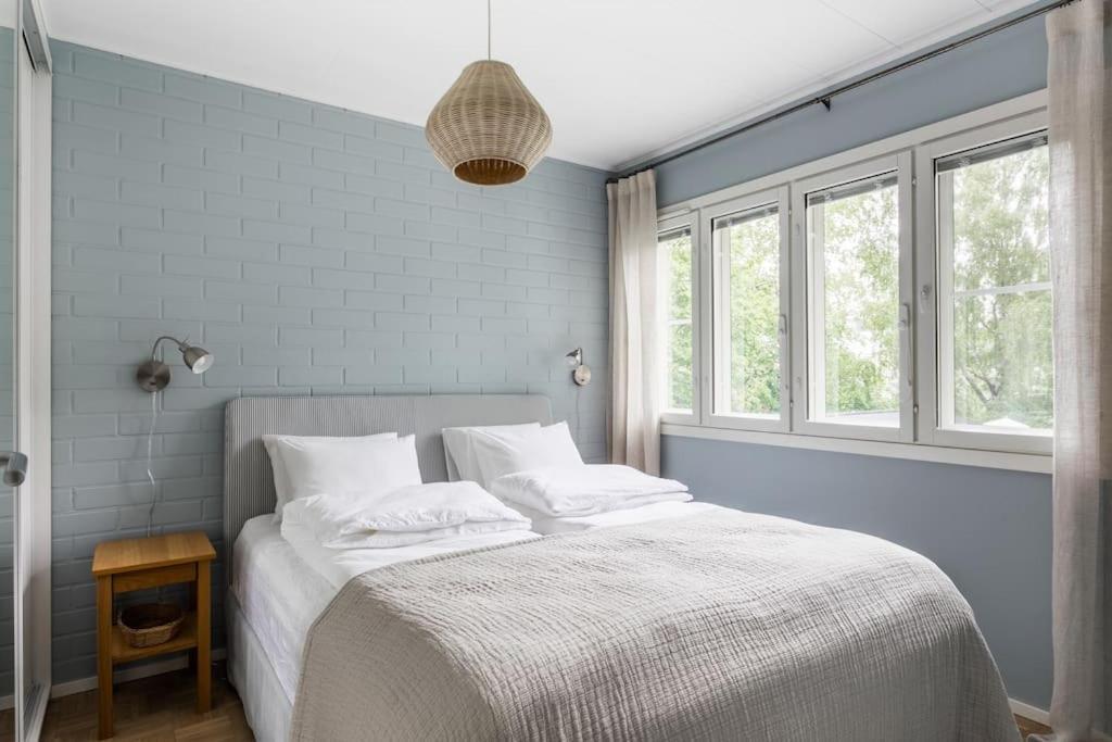 Apartmán Upea Remontoitu Huoneisto Naantalin Sydaemessae Exteriér fotografie